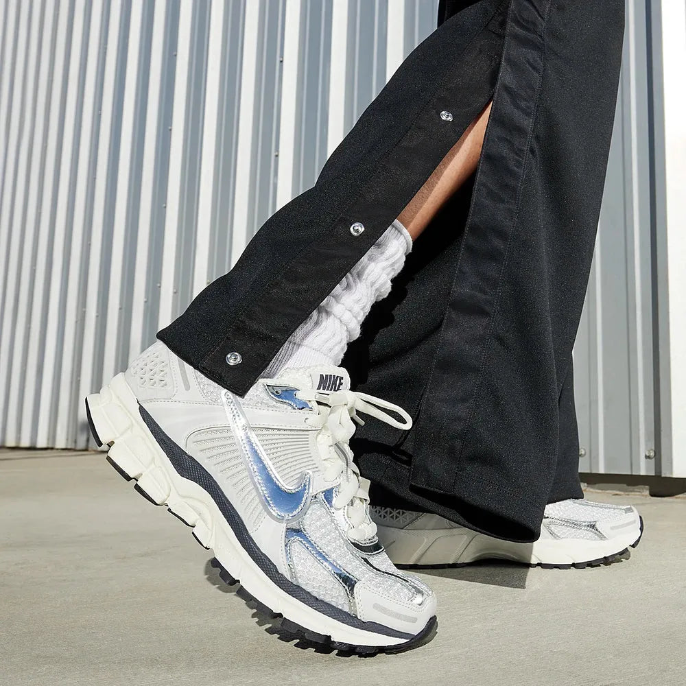 Nike Zoom Vomero 5 Photon Dust Metallic Silver