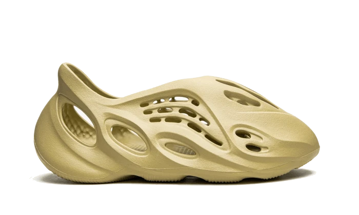 Adidas Yeezy Foam RNNR Sulfur