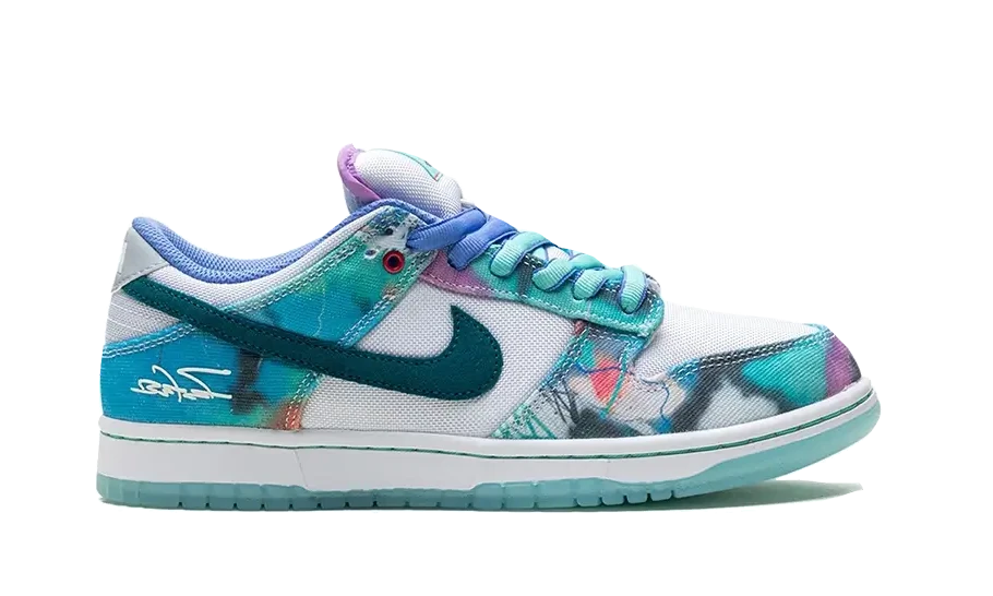 Nike SB Dunk Low Futura Laboratories Bleached Aqua
