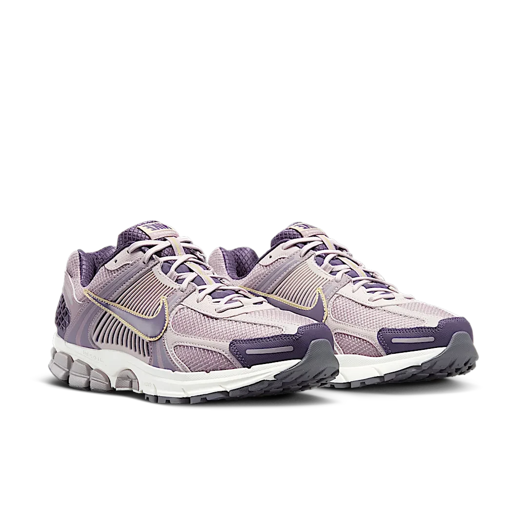 Nike Zoom Vomero 5 Platinum Violet